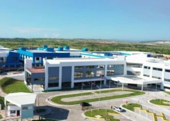 Cuba inaugura el complejo biotecnológico más moderno del país, donde producirán vacunas y otros medicamentos novedosos
