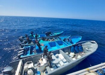 Fuerza Naval incauta 2.5 toneladas de cocaína en costas de Acajutla