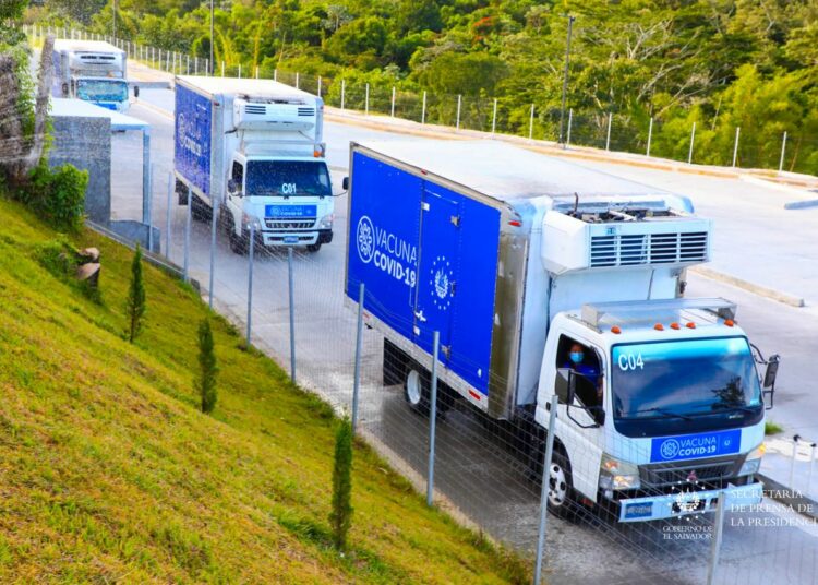 Gobierno continúa con la entrega de frigoríficos de la cadena de frío