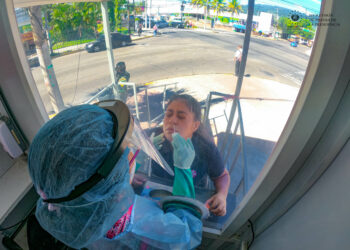 Gobierno del Presidente Nayib Bukele efectúa tamizaje comunitario para la detección de casos positivos de COVID-19 en San Salvador