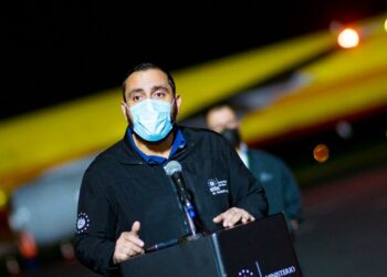 Llega al país un nuevo lote de 205,920 vacunas contra el COVID-19