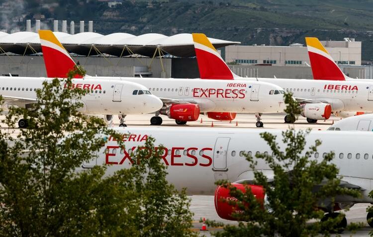 La Unión Europea suspendió los vuelos al sur de África por la nueva variante del COVID-19