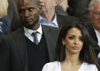 Eric Abidal pide perdón a su mujer Hayet: «Me merezco esta humillación»