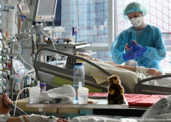 Merkel: la situación por COVID-19 en Alemania es «dramática»