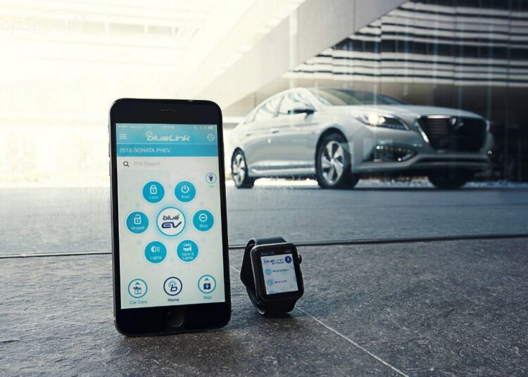 Apple planearía incorporar a los iPhone y Apple Watch una función de detección de accidentes automovilísticos