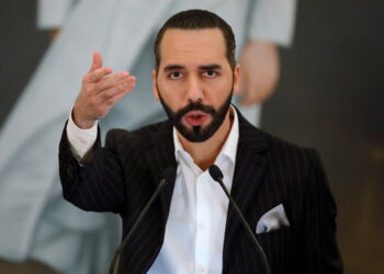 Presidente Bukele: «Se dedican a regar rumores falsos, de homicidios que no han ocurrido y toques de queda que no existen»