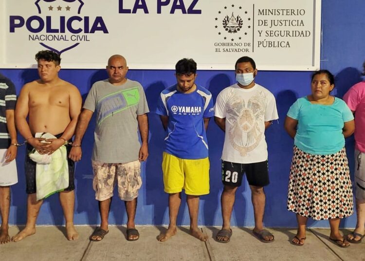 PNC y FGR desmantelan estructura de la pandilla 18 en La Paz