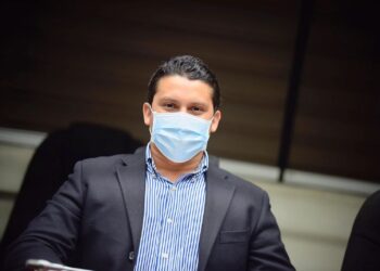 Diputado Francisco Villatoro lanza becas de inglés para niños y adolescentes