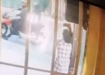 Un sicario asesinó a balazos a dos niñas frente a un negocio en Guatemala