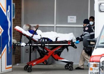 Los casos de COVID-19 aumentan en la mayor parte de los estados de EE.UU. y se teme una nueva ola