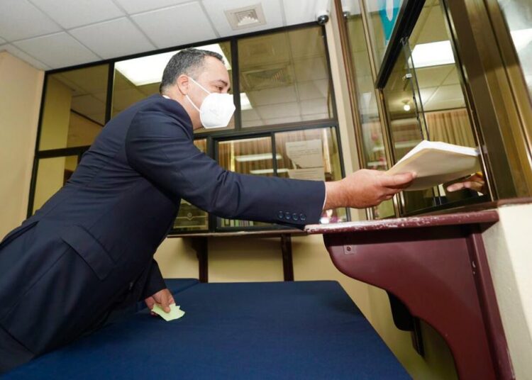 Rodolfo Delgado pide anulación de resolución que protegió a autores intelectuales de la masacre de los jesuitas