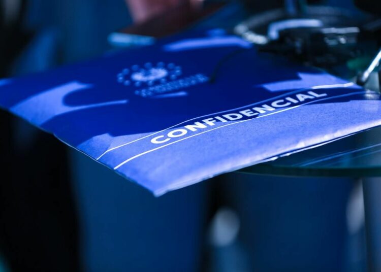 Hacienda presenta aviso a la Fiscalía contra oenegé por presunta movilización irregular de millonarios fondos a un paraíso fiscal