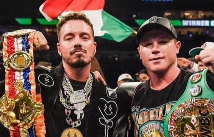 «Canelo» y J. Balvin encienden las redes con un beso
