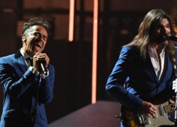 (VIDEO) Juanes y Café Tacvba estrenan cover de famosa canción de Juan Gabriel