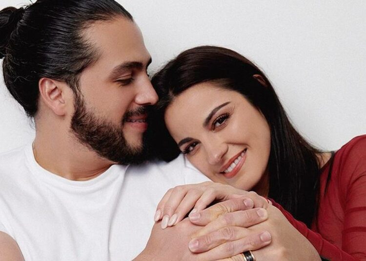 Maite Perroni pone fin a rumores de embarazo y responde si espera bebé con Andrés Tovar