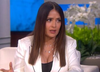 Salma Hayek revela que su casa está embrujada y relata las cosas extrañas que pasan