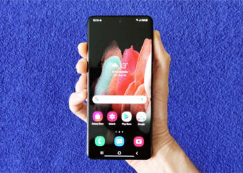 ‘Hackean’ dos veces un teléfono Samsung Galaxy S21 y descubren decenas de vulnerabilidades en otros dispositivos