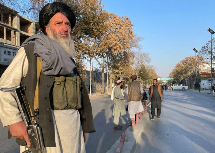 El Estado Islámico se adjudicó el ataque a un hospital de Kabul que dejó 25 muertos