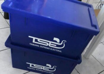 Hurtan 10 mil celulares de una bodega del TSE