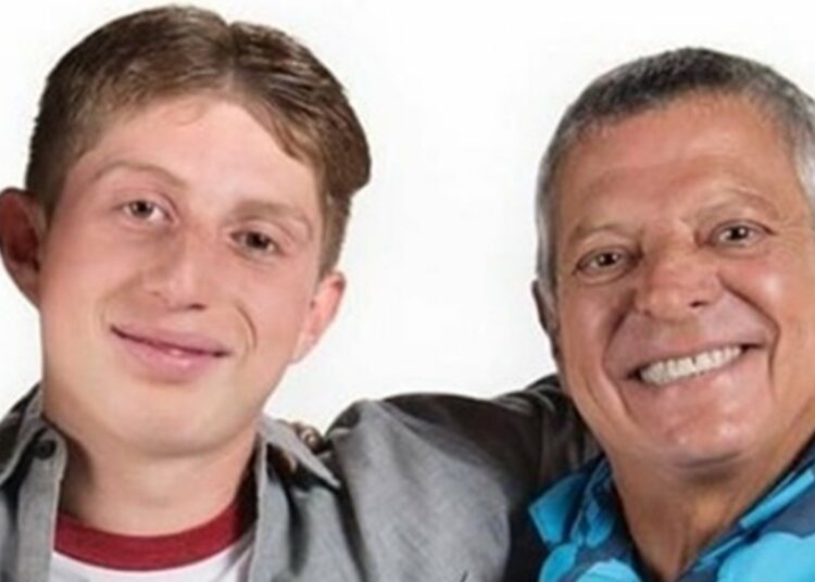 Con un minuto de aplausos: así despidió “Frankie Rivers” a Octavio Ocaña