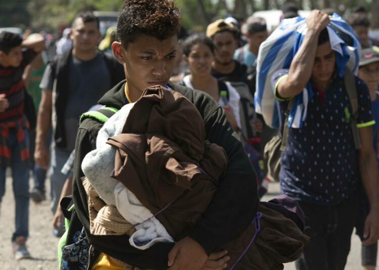 México detiene a 143 migrantes irregulares de Guatemala y Nicaragua