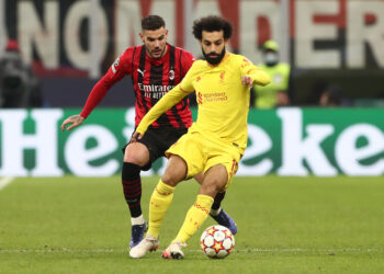Liverpool gana de visitante 2-1 a Milan
