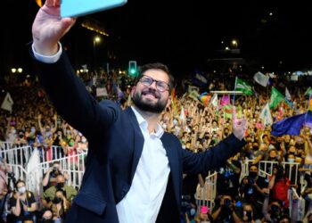 Líderes del mundo saludan triunfo de Gabriel Boric en Chile