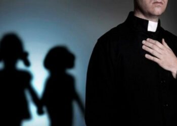 Revelan la identidad de 43 curas denunciados por pederastia y abuso sexual en Colombia