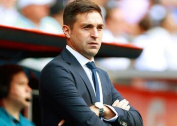 Diego Alonso el nuevo DT de Uruguay tiene coronavirus y debieron postergar su presentación