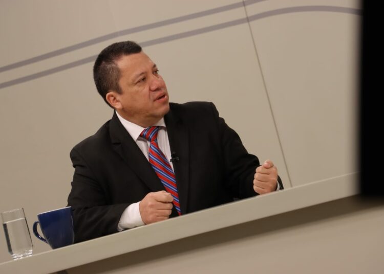 Criminólogo Ricardo Sosa destaca avances en materia de seguridad