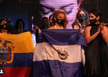 Salvadoreña Florence Umaña, gana como Mejor Videoclip en festival musical con «Tu Luz»