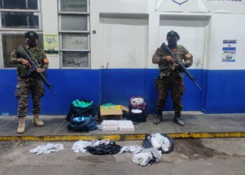 Sujetos abandonan mercadería valorada en $2,600 tras notar presencia de militares