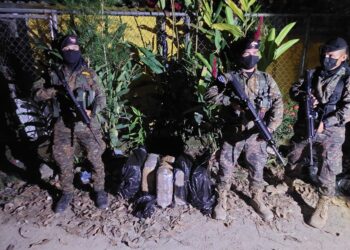 Fuerza Armada repele ataque de sujetos que abandonaron paquetes de marihuana