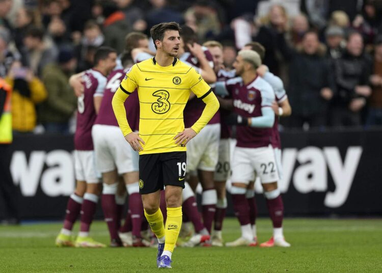 West Ham 3-2 Chelsea: Martillazo a los blues que pierden el liderato de la Premier League