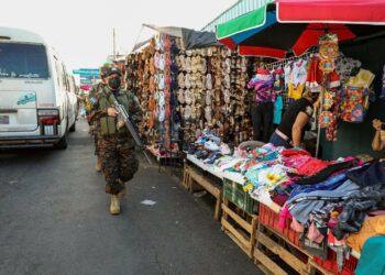 Fuerza Armada realiza patrullajes preventivos en Apopa