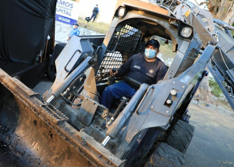 Alcaldía de San Salvador inicia proyecto de recarpeteo de calles de la colonia Monserrat