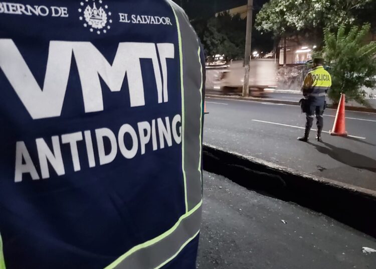 VMT redobla controles vehiculares por fiestas de fin de año