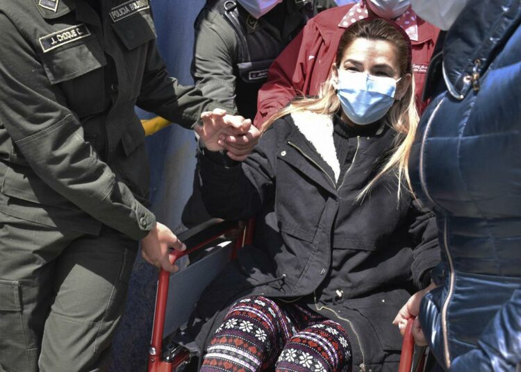 Un tribunal de Bolivia negó el pedido de libertad de la ex presidenta interina Jeanine Áñez