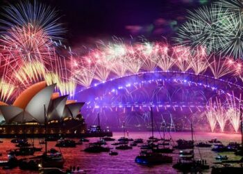 (VIDEOS) Así fueron los shows de luces en Australia y Nueva Zelanda por los festejos de año nuevo