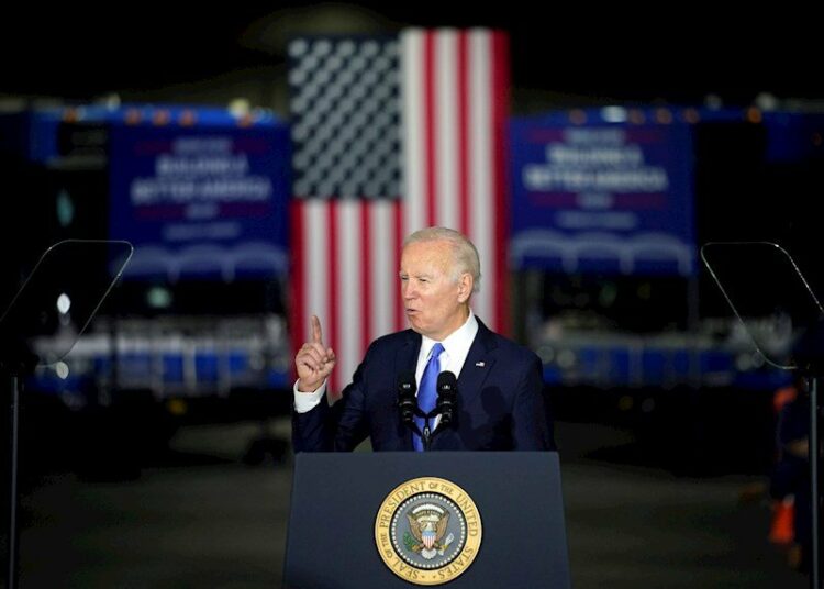 Detienen a un hombre en EE.UU. «dispuesto a hacer todo lo que fuera necesario» para matar a Biden, Obama, Zuckerberg y otros de su lista negra