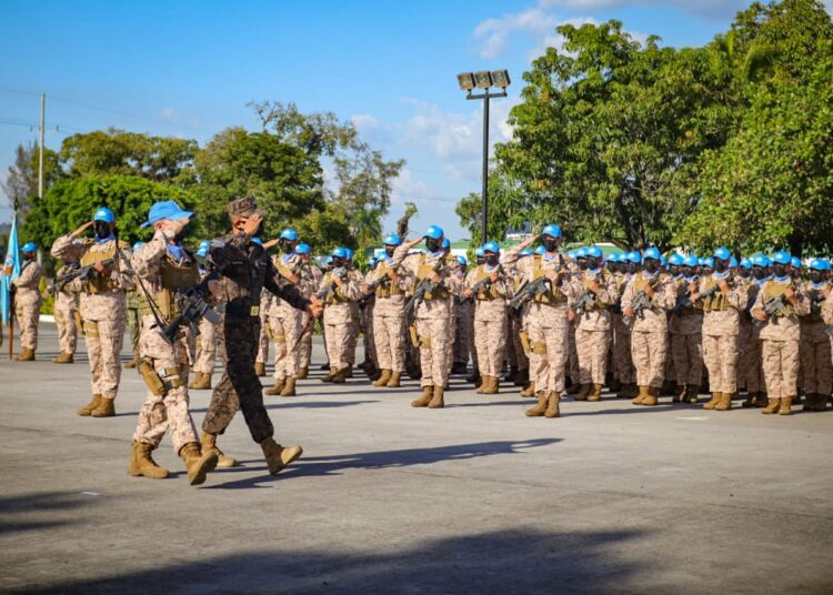 Parte contingente de soldados salvadoreños en misión humanitaria a Malí