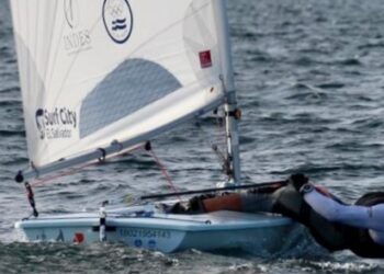 El velerista salvadoreño Enrique Arathoon inicia su preparación con miras de los Juegos Olímpico de París 2024