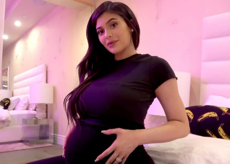 Kylie Jenner celebra íntimo y lujoso baby shower organizado por Khloé Kardashian