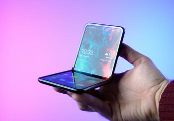 Samsung patenta un novedoso teléfono plegable con pantalla «deslizante»