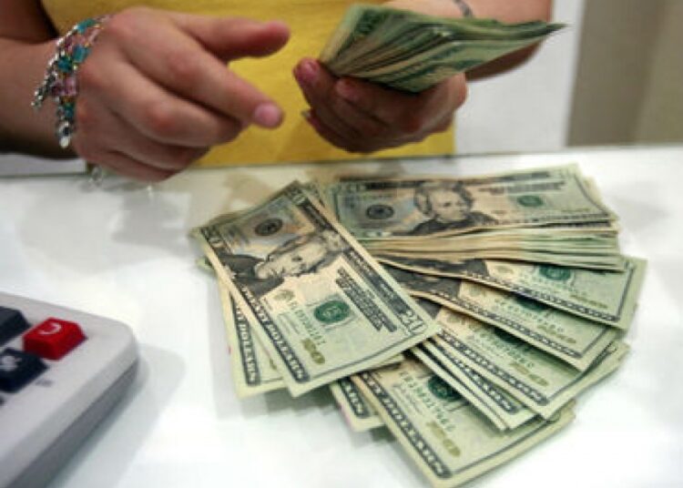 BCR reporta aumento de remesas familiares durante 2021