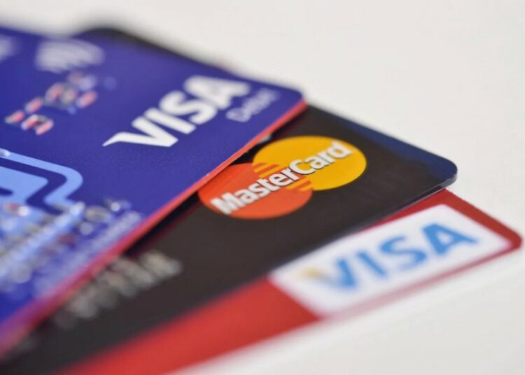 Tarjetas de crédito de hasta $2,000 no pagarán membresía