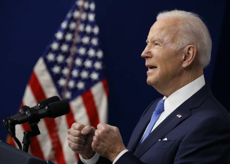 Joe Biden insulta a periodista de Fox News que le preguntó sobre la inflación