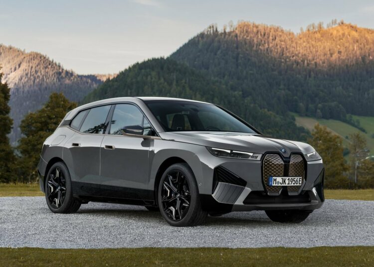 (VIDEO) CES 2022: el primer automóvil en la historia que puede cambiar de color con solo un botón