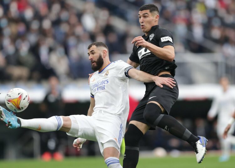 Elche empató con Real Madrid en un partido vibrante