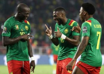 Camerún derrota a Gambia y avanza a semis en la Copa de África